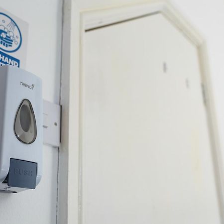 Host Liverpool - Rooms In A Spacious Coliving And Coworking Home With Garden, And Parking Close To Centre ภายนอก รูปภาพ